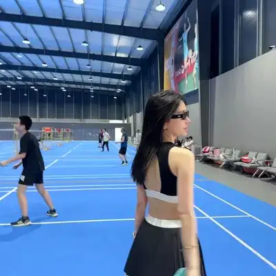 邱飞